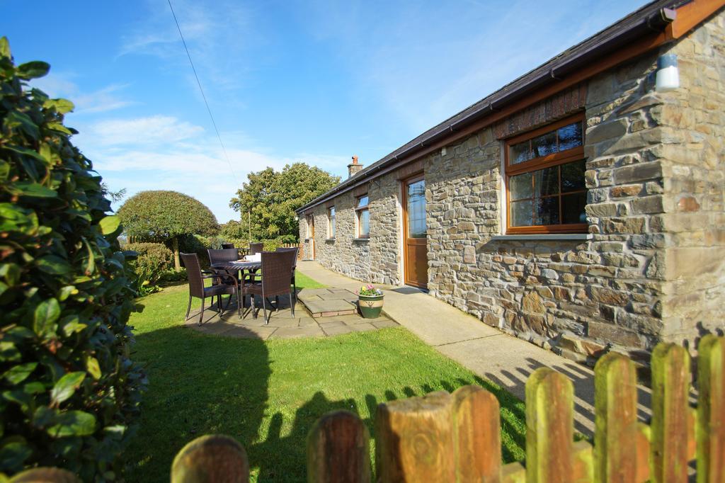 Deri'R Cwm Villa Mydroilin Exterior photo